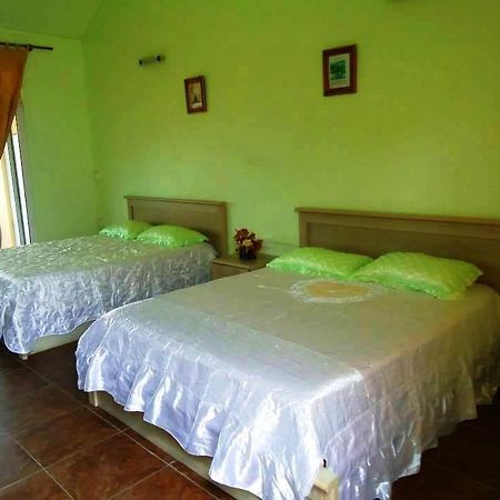 Coralie La Diffe'Rence Guest House Port Mathurin Exterior photo